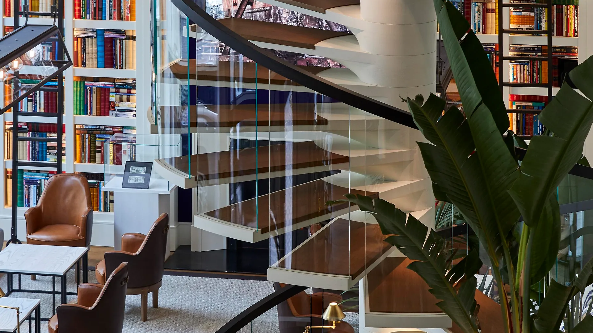 Seventy Barcelona Hotel 4*,