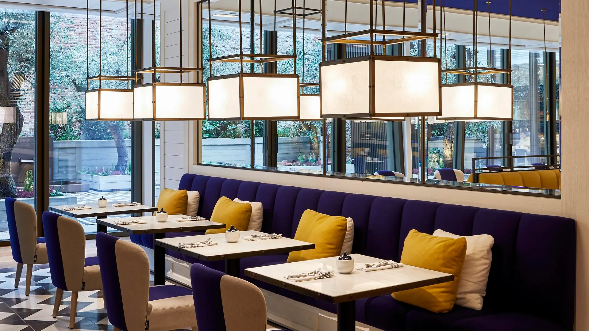 Seventy Barcelona Hotel 4*,